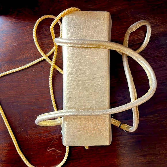 NWT Bijoux Terner satin gold metallic structured mini bag, handheld & crossbody - Picture 3 of 13